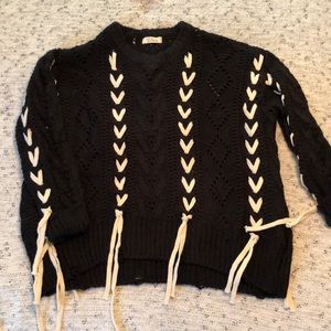Fringe sweater